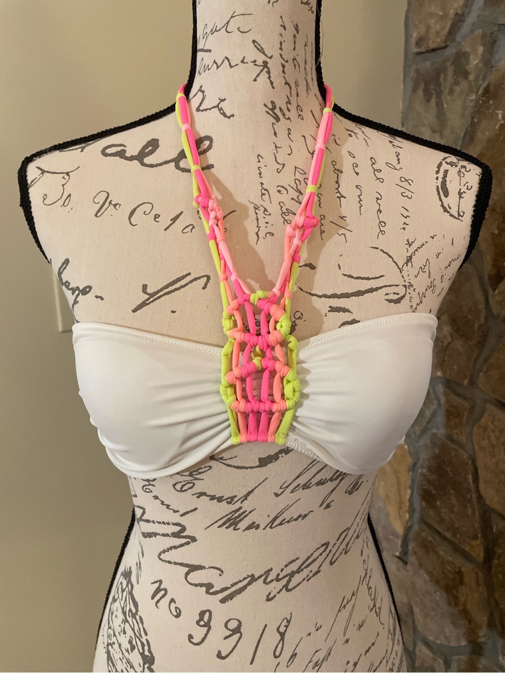 Victoria’s Secret White Bandeau Bikini Top Neon Macramé Halter Small